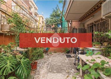 4 LOCALI A ROMA