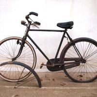 Bici con freni a bacchetta da restaurare