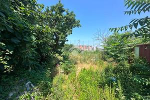 TERRENO A NAPOLI