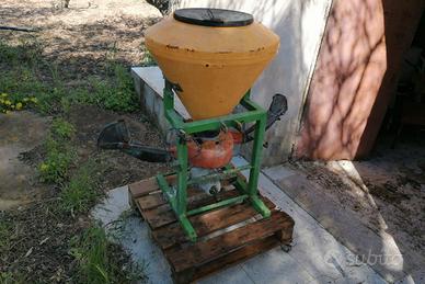 impolveratore per zolfo a giunto cardanico 