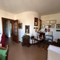 Villetta unifamiliare libera su 3 lati con cortile