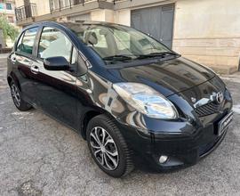 Toyota Yaris 1.0 5 porte Sol