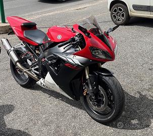 R1 2003