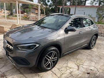 Mercedes-Benz GLA 200  Sport Plus automatic