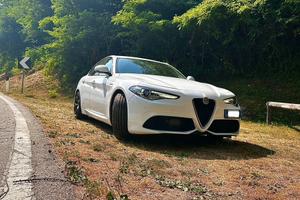 Alfa Giulia veloce Q4 210cv 2017