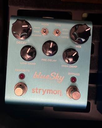 Blue sky strymon