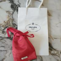 Pochette Prada con sacchetto 
