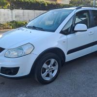 Suzuky sx 4 2012 gpl