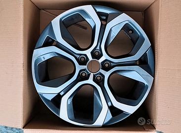 Cerchio in lega per Renault Captur 2a serie.