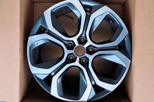 Cerchio in lega per Renault Captur 2a serie.