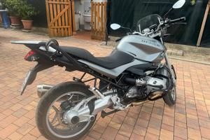 BMW R1200R