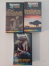 3 VIDEOCASSETTE DOCUMENTARIO DINOSAURI.