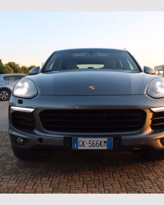 PORSCHE Cayenne 3.0 Diesel Platinum Edition