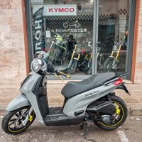 Piaggio Carnaby Cruiser 300