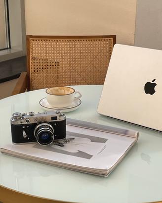 MacBook Pro 14" (M1 Pro) 16 GB RAM, 512 GB SSD