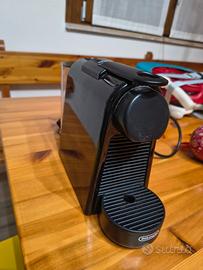 macchina caffè de longhi essenza mini