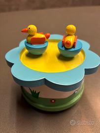 Carillon in legno con paperette calamitate