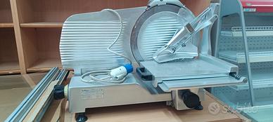 Affettatrice professionale 