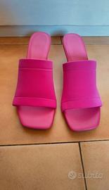 Sandali donna con tacco basso