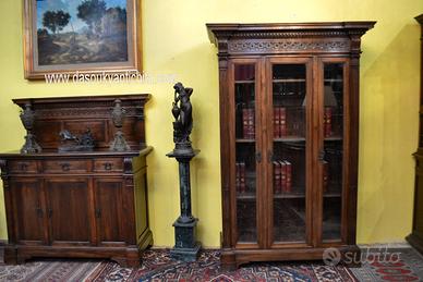 Libreria a tre ante stile Neorinascimento