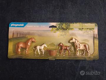 Playmobil famiglia pony 70682