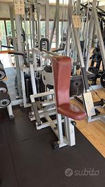 Vertical row technogym