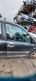 RENAULT SCENIC 2006 - PORTA ANTERIORE DESTRO