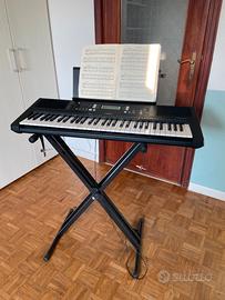 Piano elettrico PSR E363