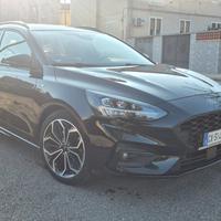 Ford Focus St Line x