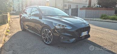 Ford Focus St Line x