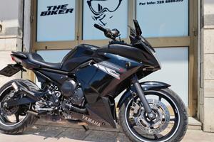 Yamaha XJ6 Diversion F doppia configurazione