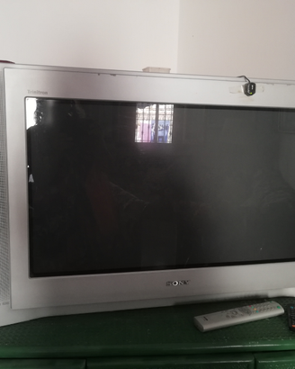 2 Tv Sony trinitron 32 pollici