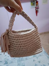 pochette uncinetto