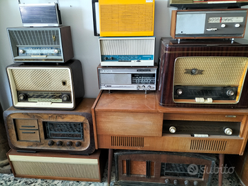Radio e giradischi vecchi