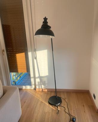 Lampada da terra