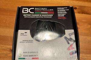 Caricabatterie/mantenitore 12 V per auto e moto