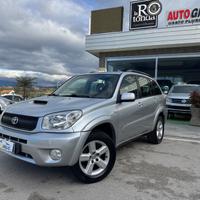 Toyota RAV 4 RAV4 2.0 Tdi D-4D 5 porte Sol