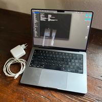 MACBOOK PRO  M1 MAX 10 core