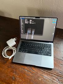 MACBOOK PRO  M1 MAX 10 core