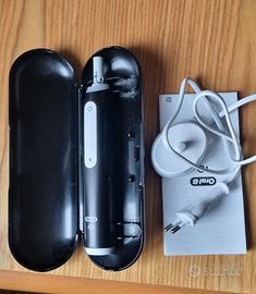 Spazzolino elettrico oral-b