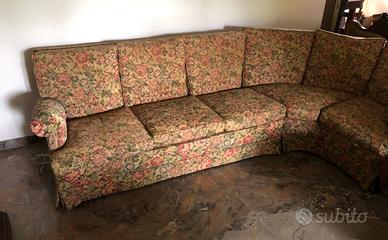 Divano 5 posti + 2 poltrone tessuto