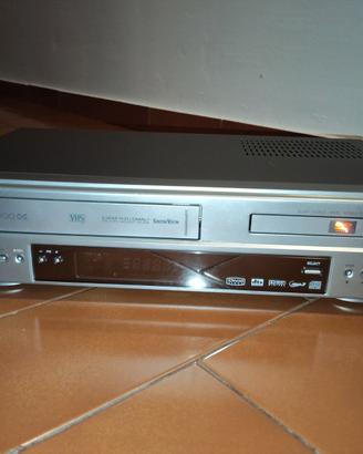 Combo Daewoo DX-7840 VHS +DVD