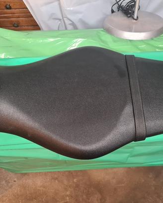 sella originale Yamaha mt09 2021