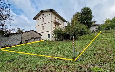 Bifamiliare con accessori