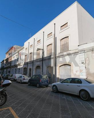 Locale Commerciale - Siracusa