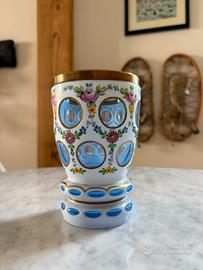 Vaso vintage in vetro opalino