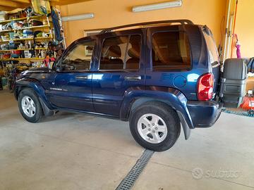 Cherokee SUV