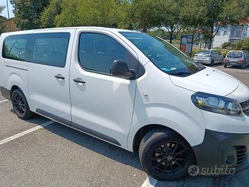 Opel Zafira Vivaro Life 9 posti passo lungo
