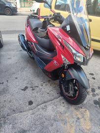 Kymco Xtown 300 