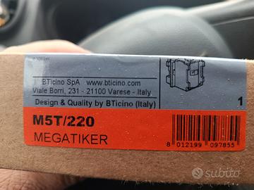 BTICINO  MEGATIKER Sganciatore a lancio M5T/220